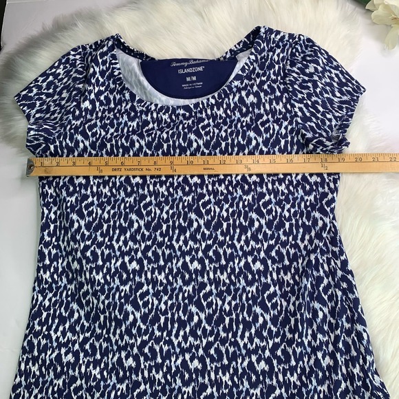 Tommy Bahama Aubrey Chic Cheetah Island zone Top Blue Summer UPF 30 Size M - Picture 14 of 14